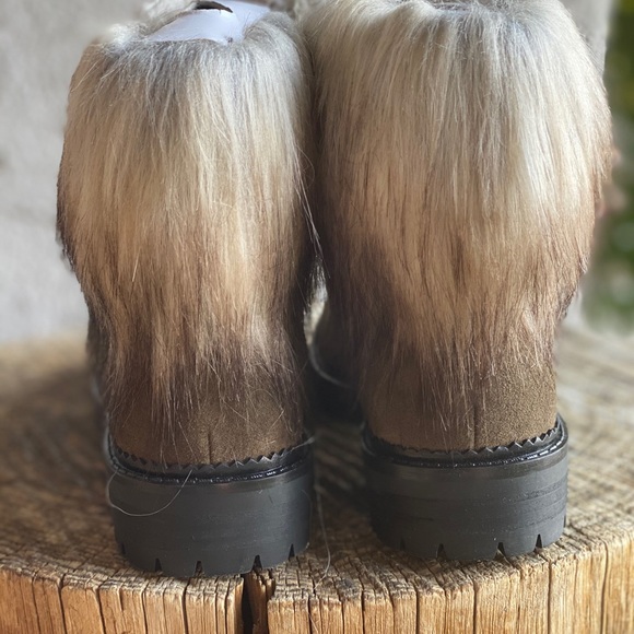 Nine West Alex Faux-Fur Booties Retail Value 139 - Picture 4 of 8